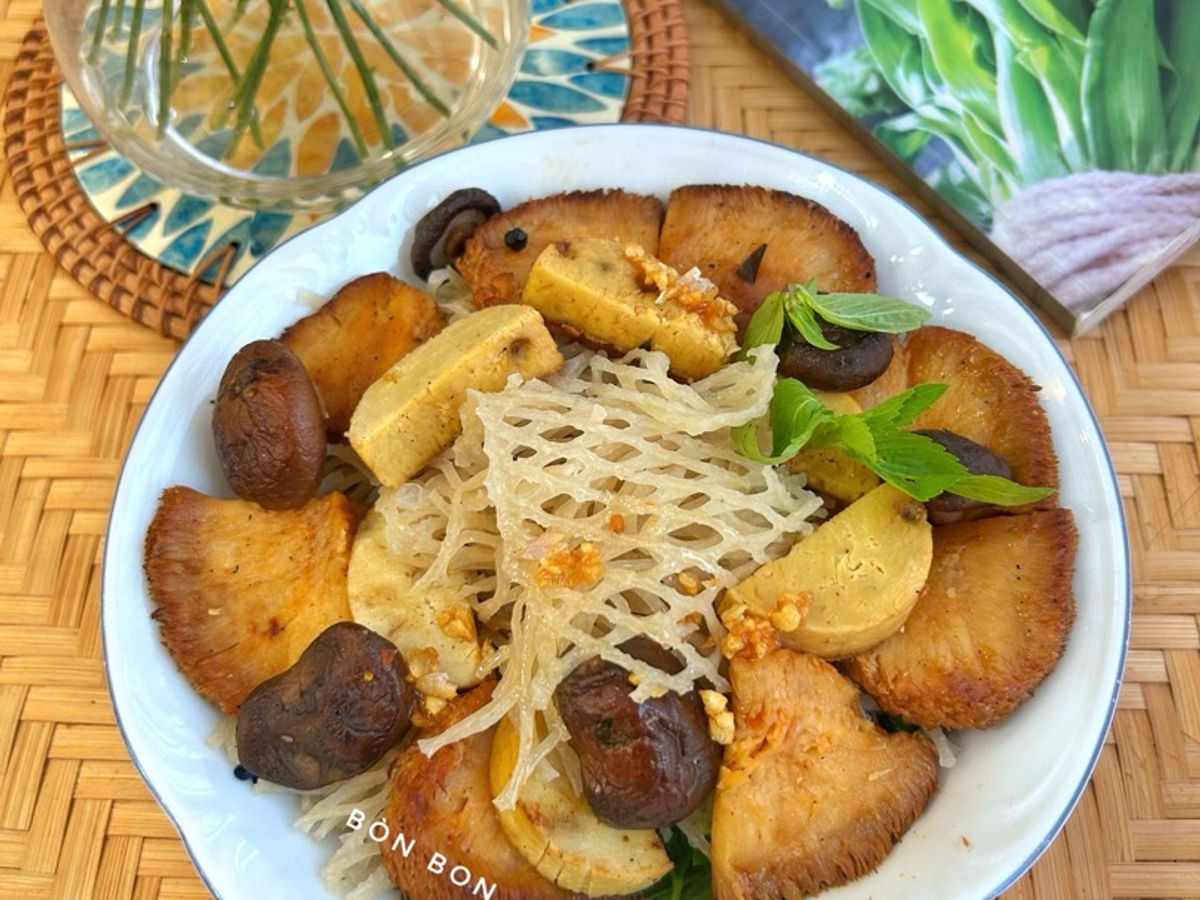 Phở Sắn Trộn Nấm Hầu Thủ Chay