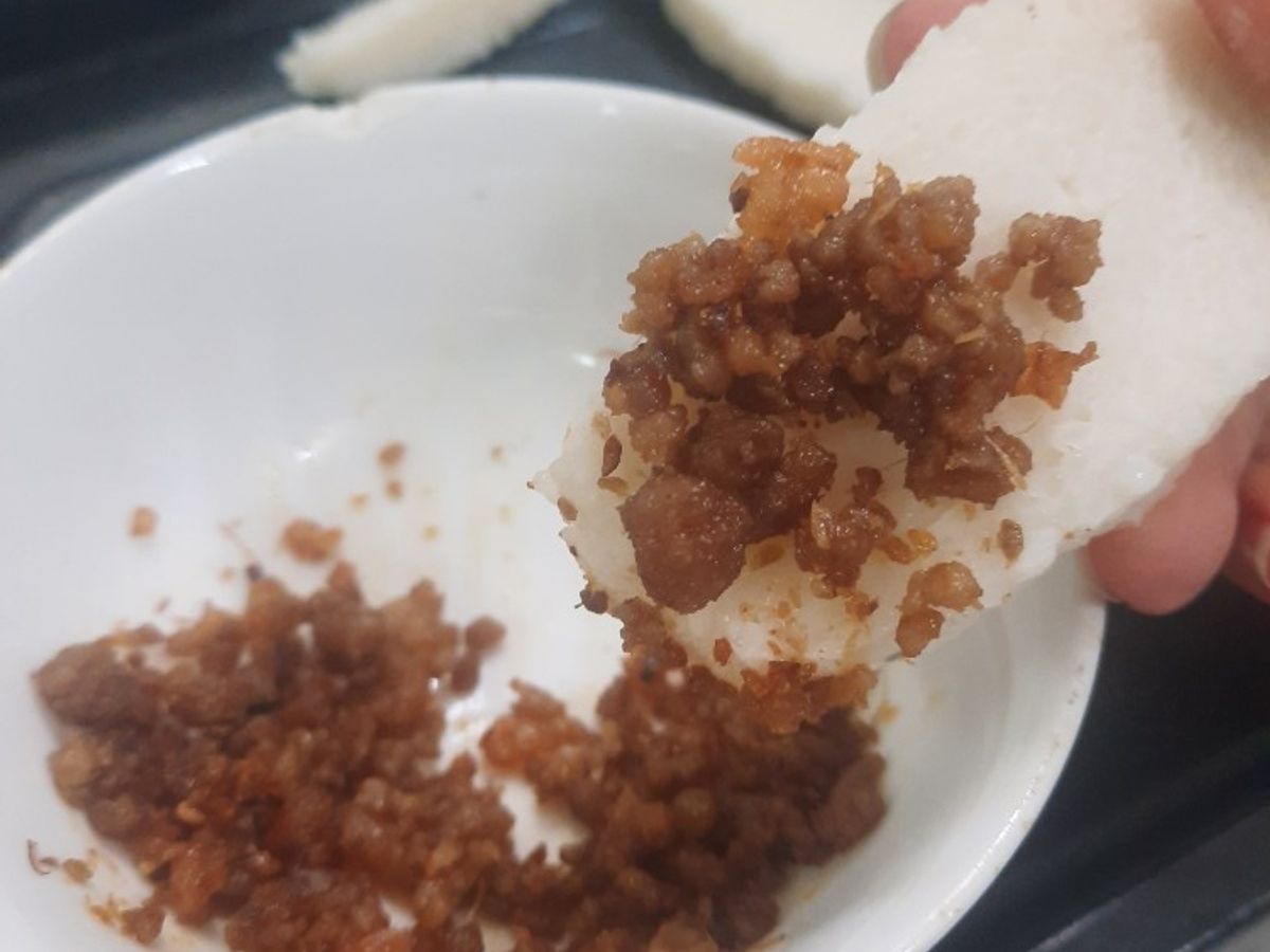 Thịt, tôm chưng mắm tép