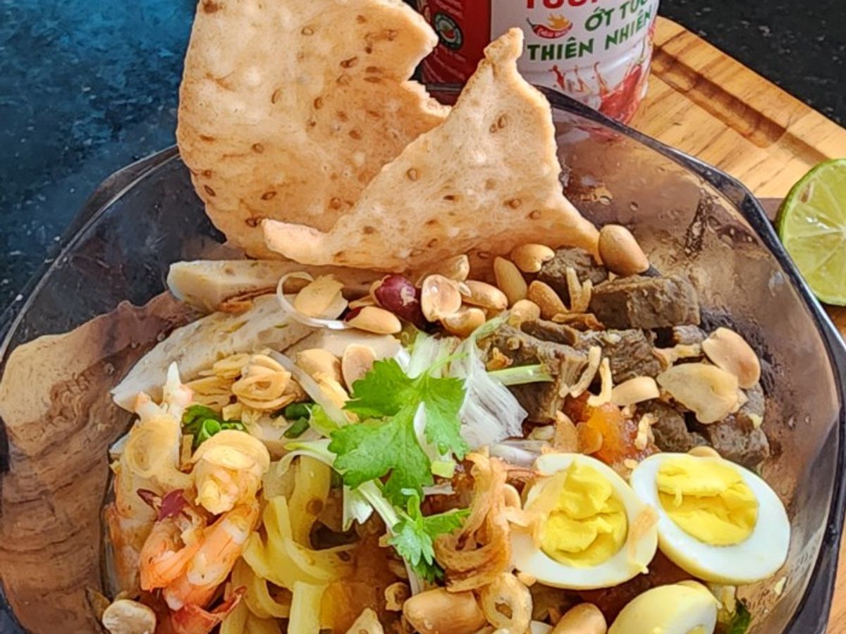 Mỳ Quảng bò