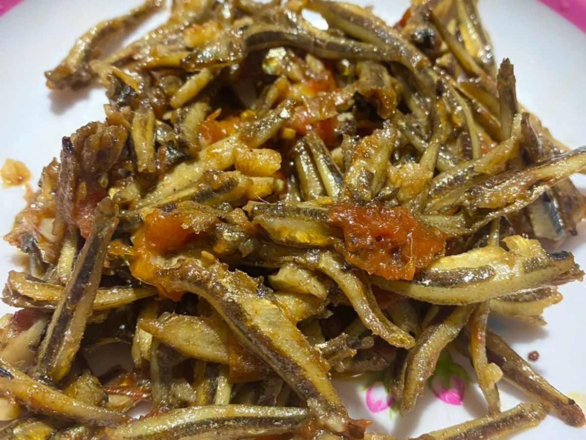 Cá Mắm Sốt Cà Chua (chua ngọt)