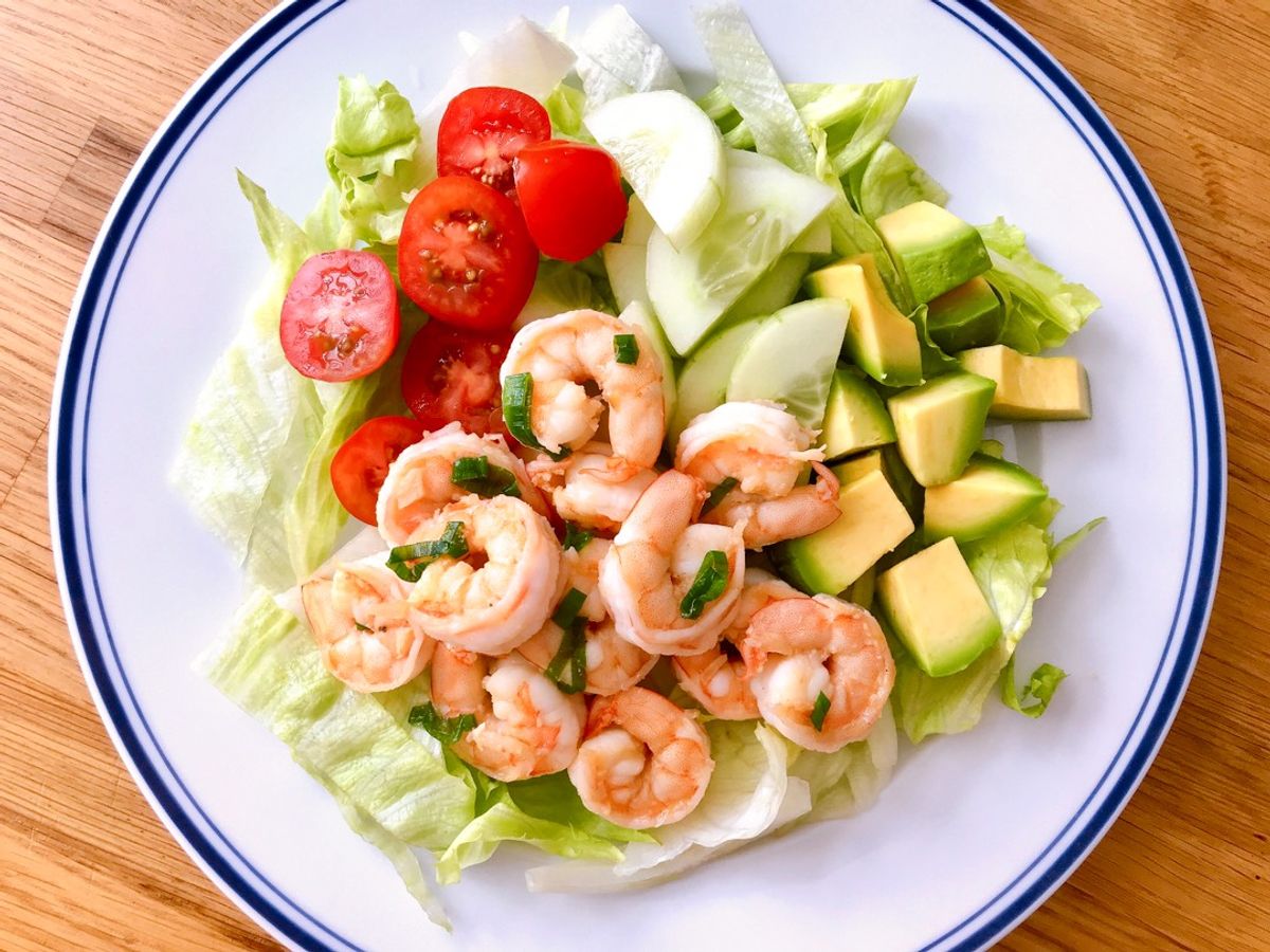 Salad Tôm Xào Tỏi Rau Quả Sốt Mù Tạt