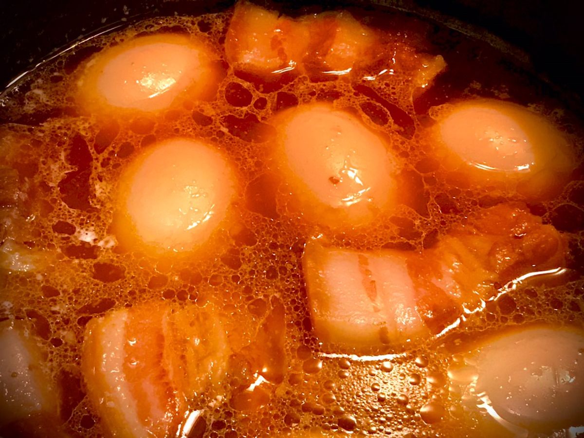 Thịt Kho Nước Dừa