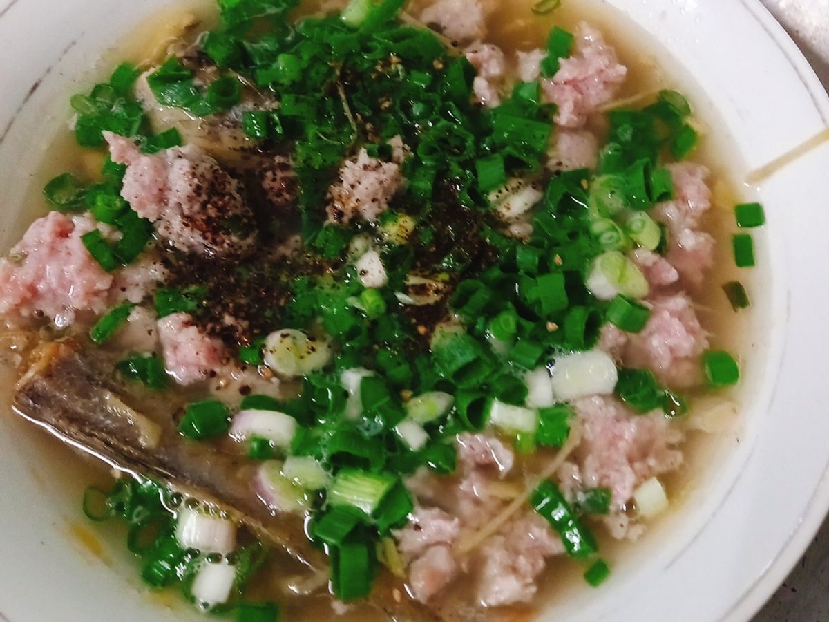 Khô cá đù chưng thịt băm