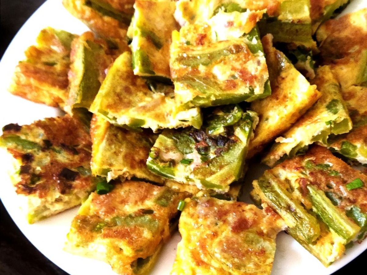 Mướp đắng đúc trứng thịt