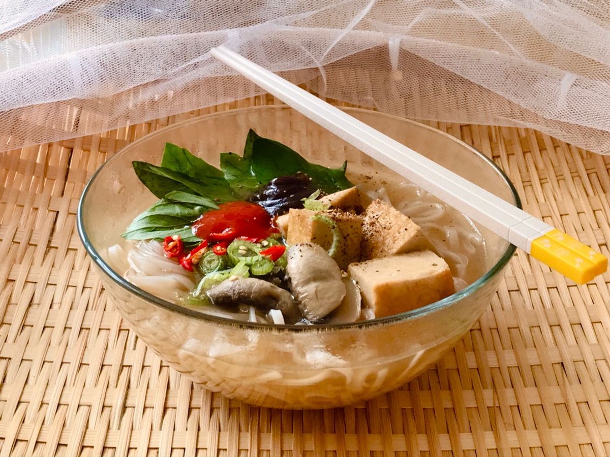 🌱 Phở Chay Nấm Đậu Phụ (Vegan)