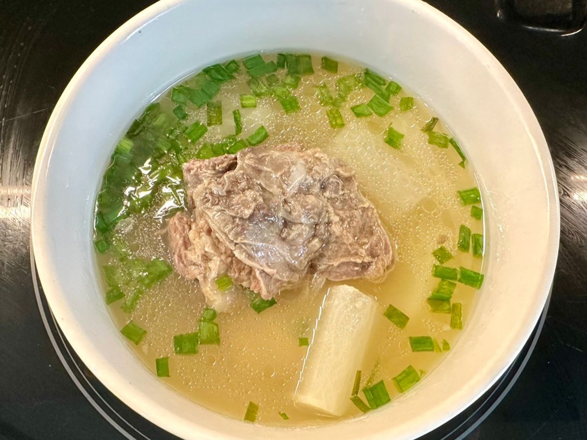 Canh sườn bò