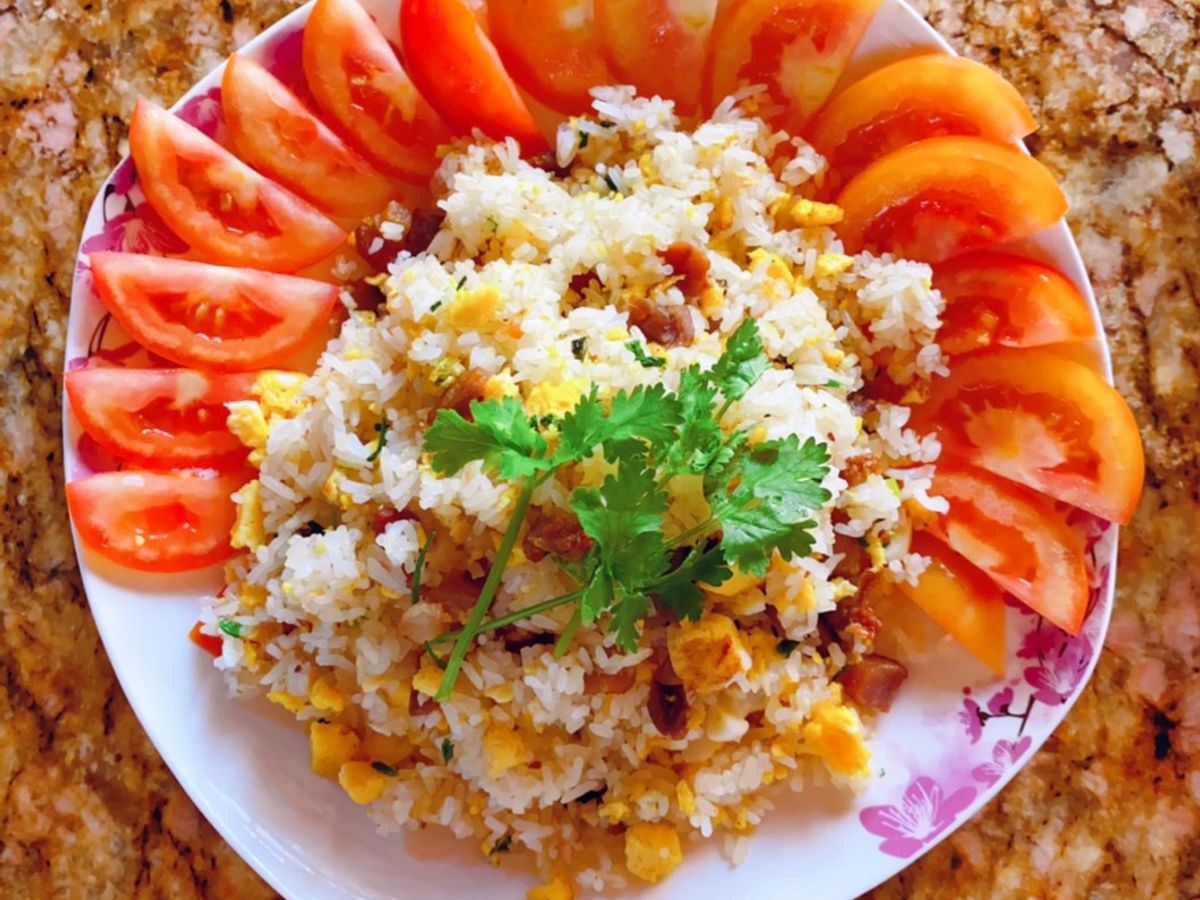 Cơm trộn vét tủ (thịt heo ram và trứng chiên) 😆