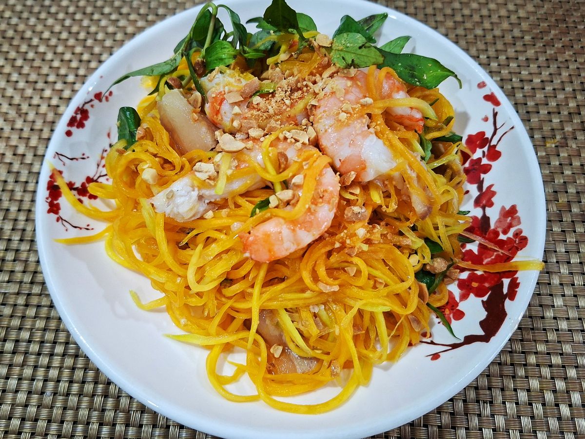 Gỏi đu đủ tôm thịt