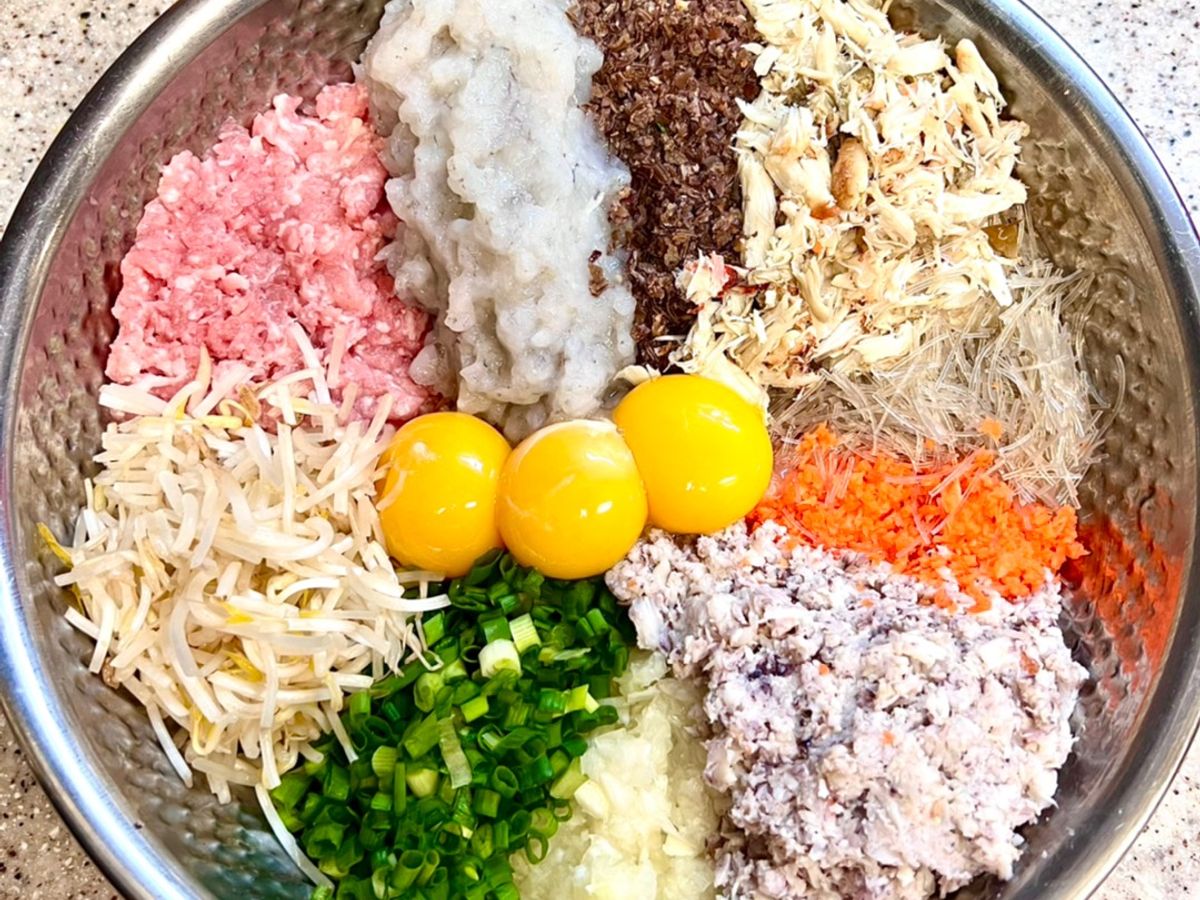 Chả nem tôm cua bề bề