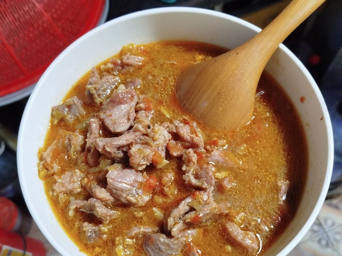 Bò sốt vang