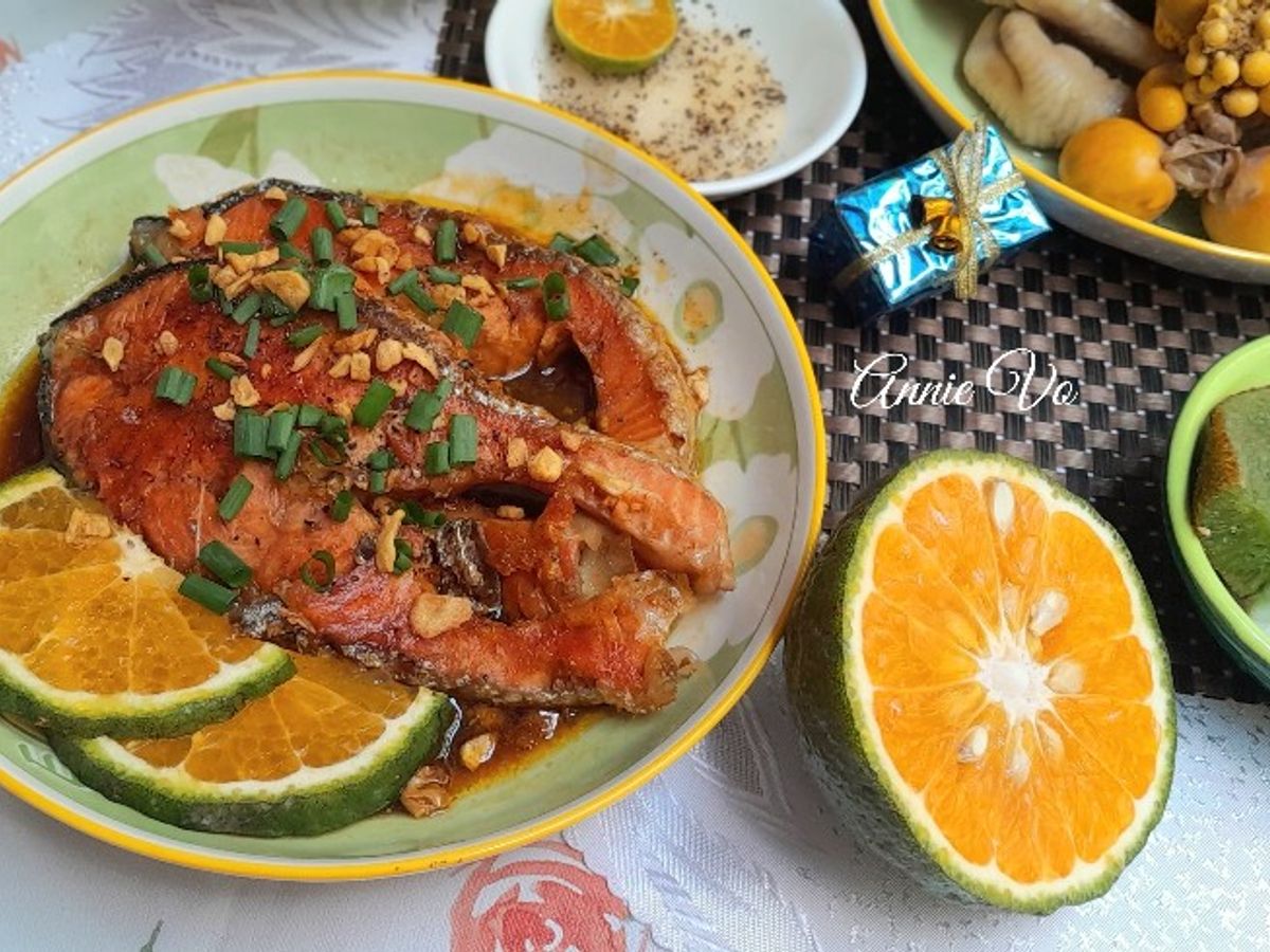 Cá hồi sốt cam sành