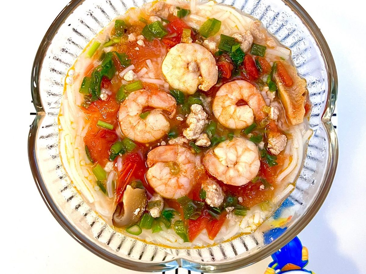 Bún tôm cho bé