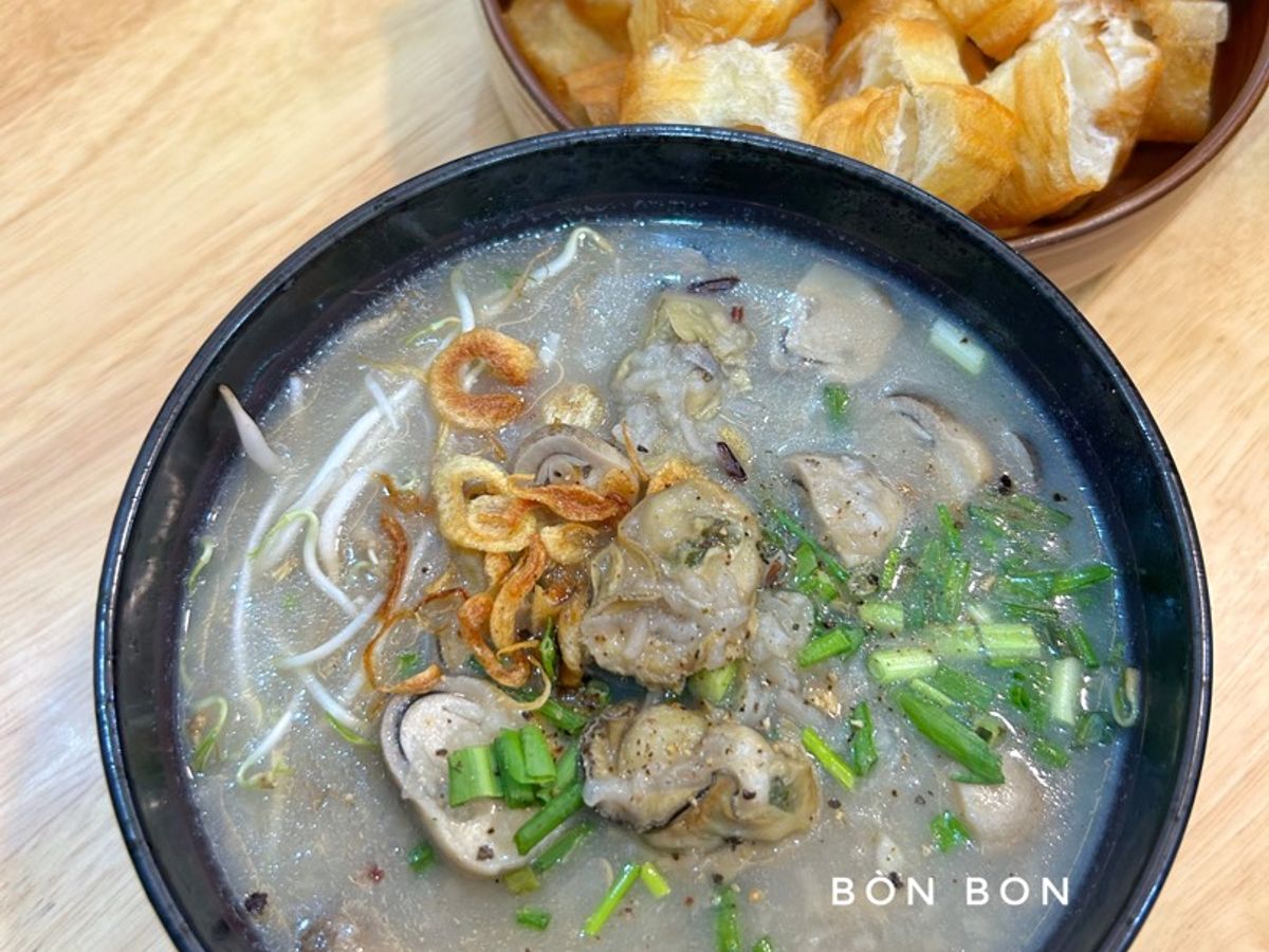 Cháo Hàu Nấm Rơm
