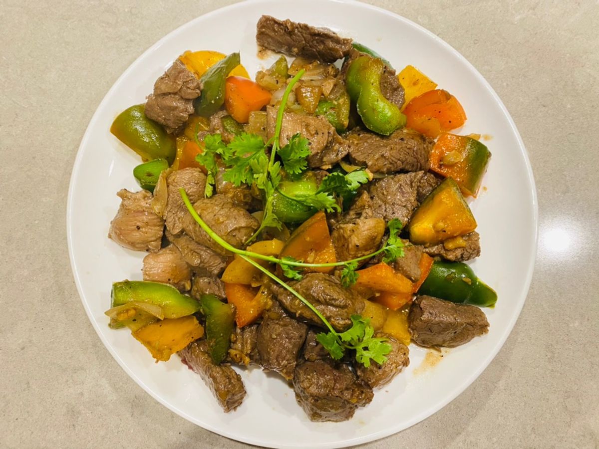 Bò Lúc Lắc Tuổi Thơ