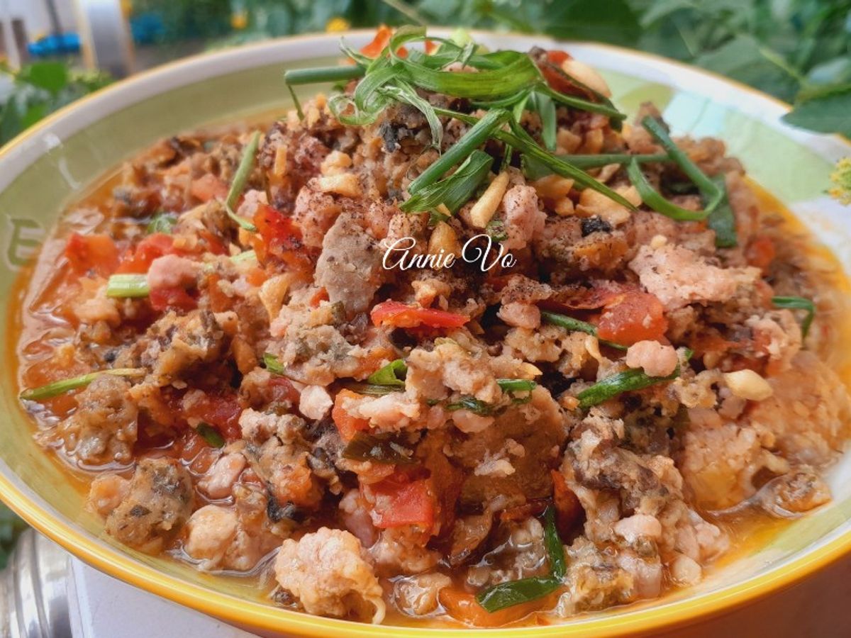 Thịt rim cà chua
