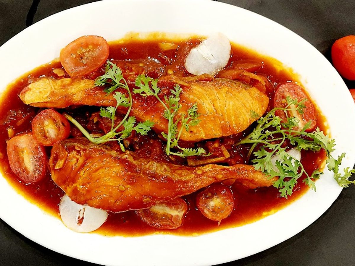 Cá hồi sốt cà chua