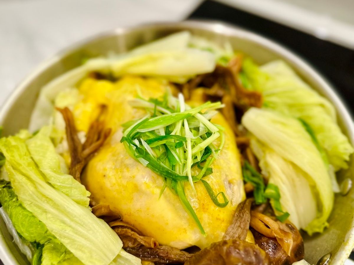 Gà Hấp Nấm (One Pot)