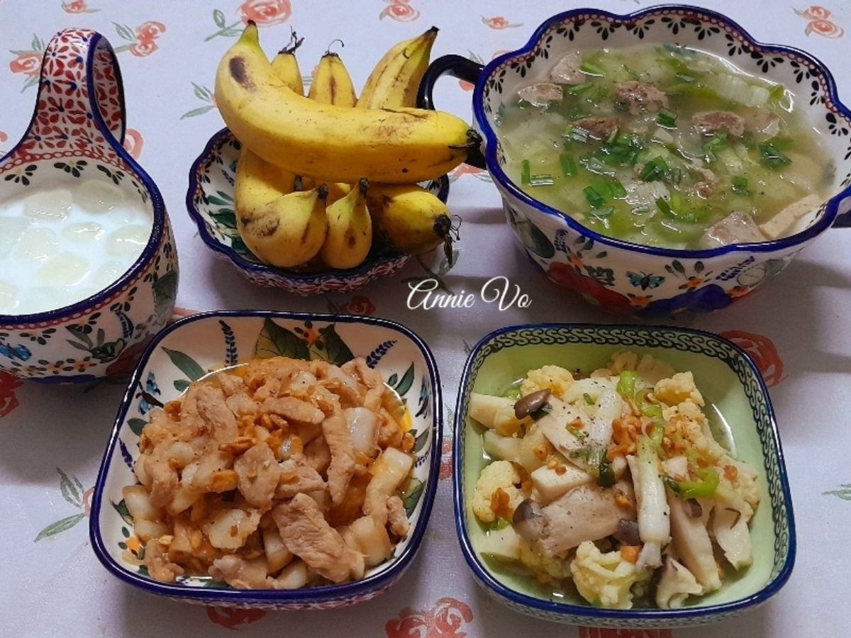 Cơm nhà mình