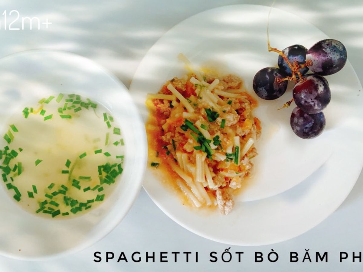 Spaghetti bò băm phomai