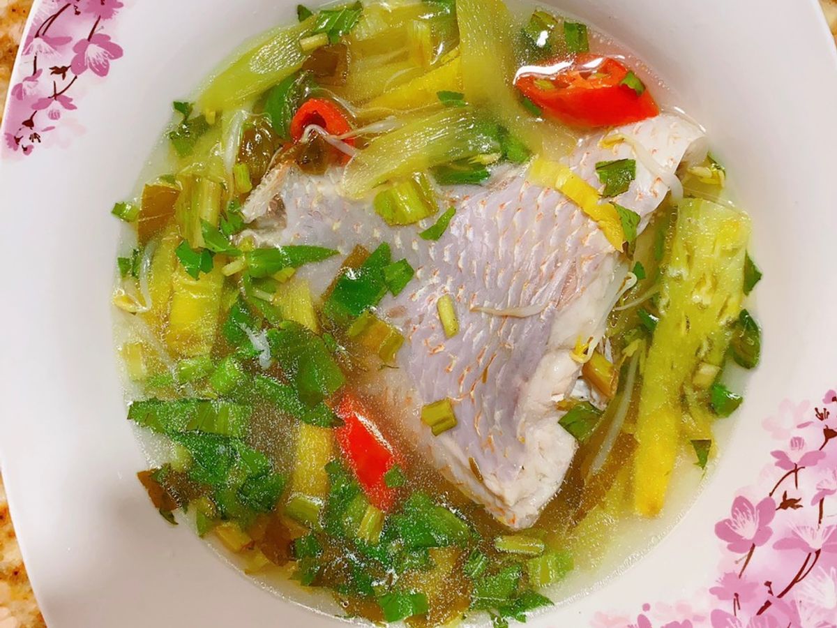 Canh chua thơm, cá diêu hồng