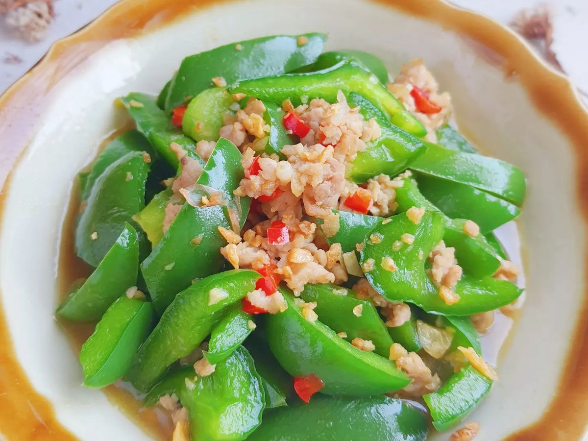 🔸️ỚT CHUÔNG XANH XÀO THỊT BĂM