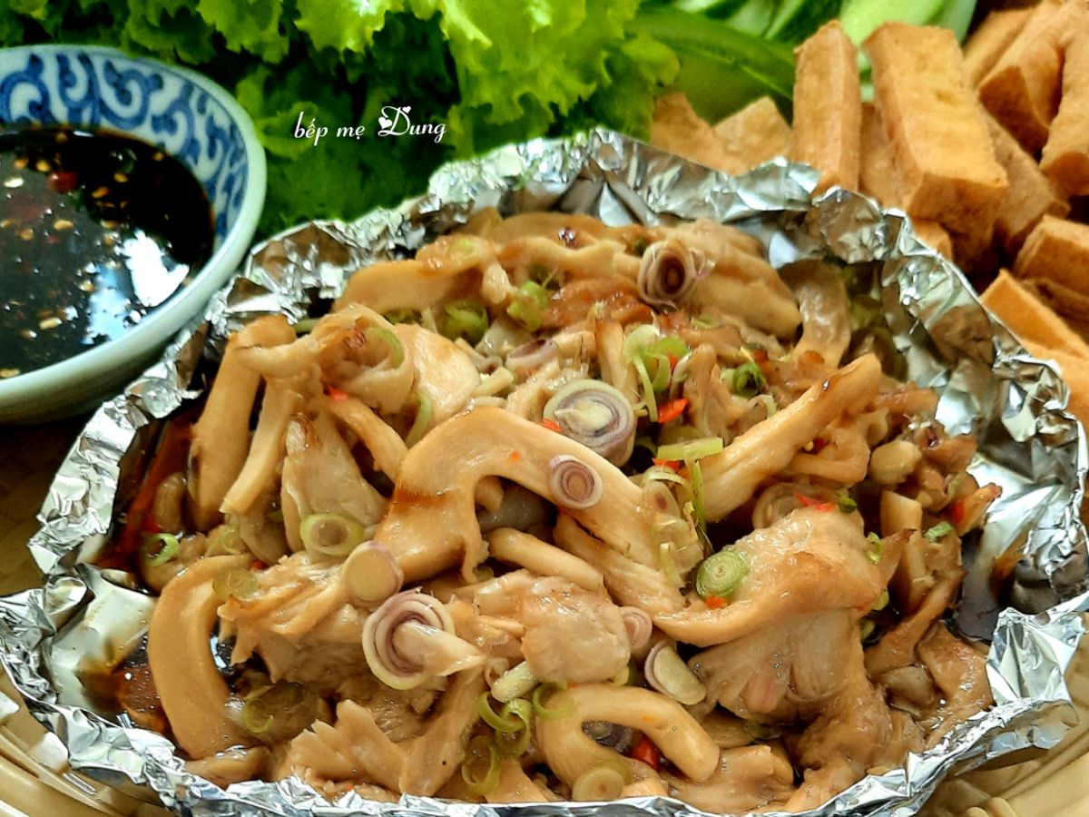 Nấm bào ngư nướng giấy bạc (món chay)