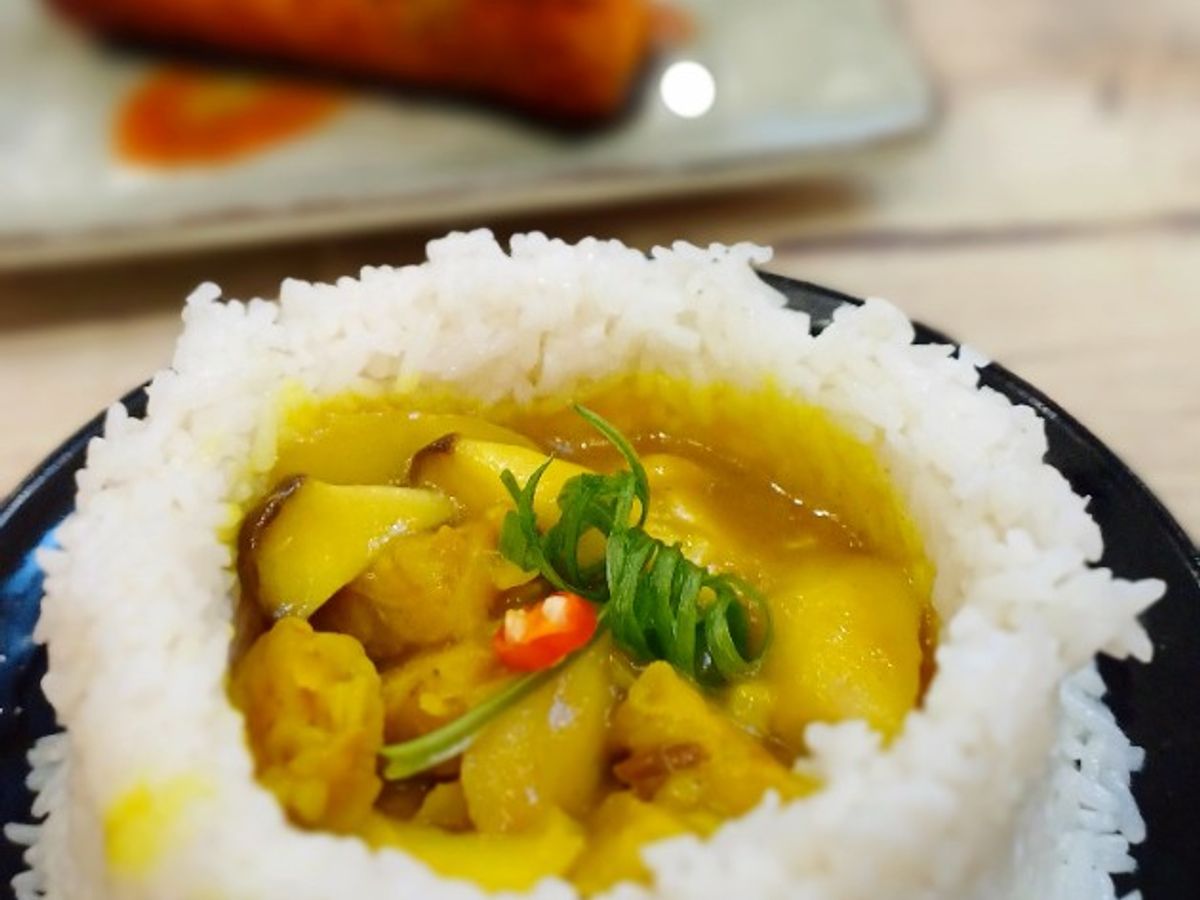 Tempeh đậu gà, nấm đùi gà sốt bơ tỏi