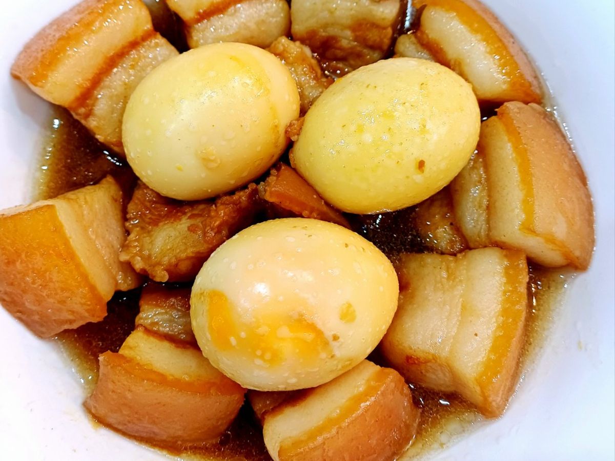 Thịt kho trứng