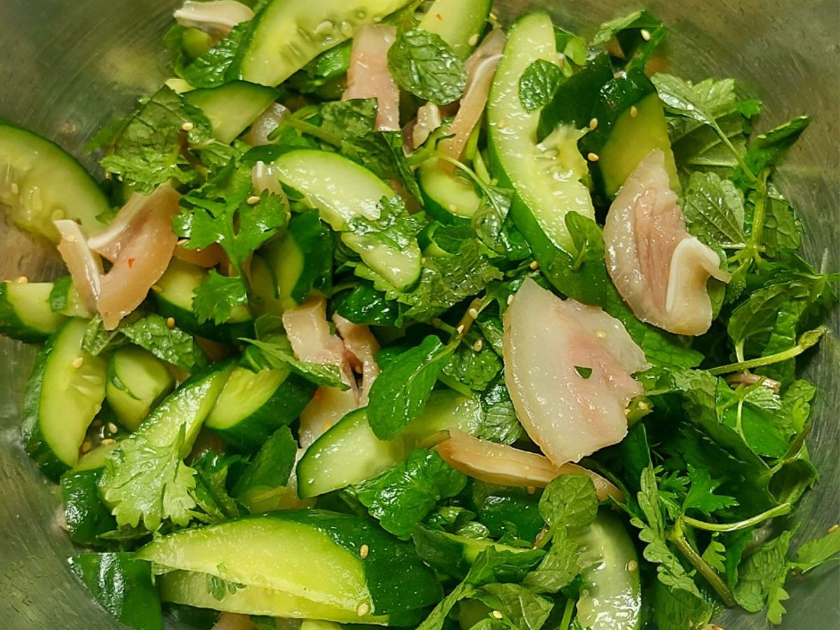 Nộm tai heo, dưa chuột