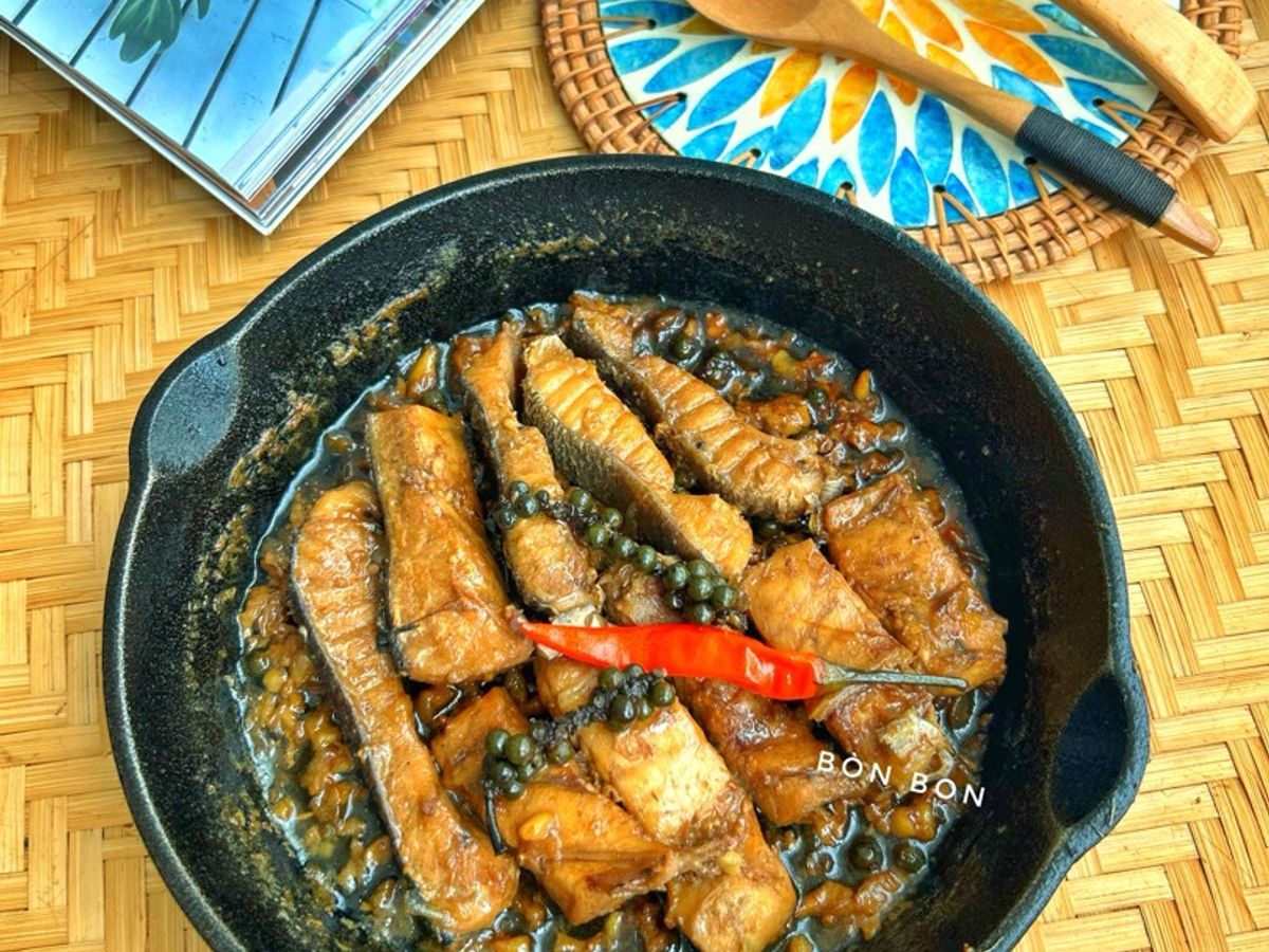 Lườn Cá Cờ Kho Tiêu