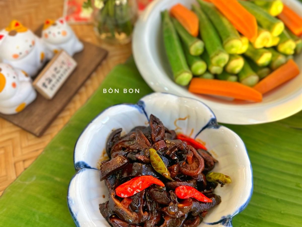 Rau Củ Luộc - Nấm Hương Kho Quẹt Chay