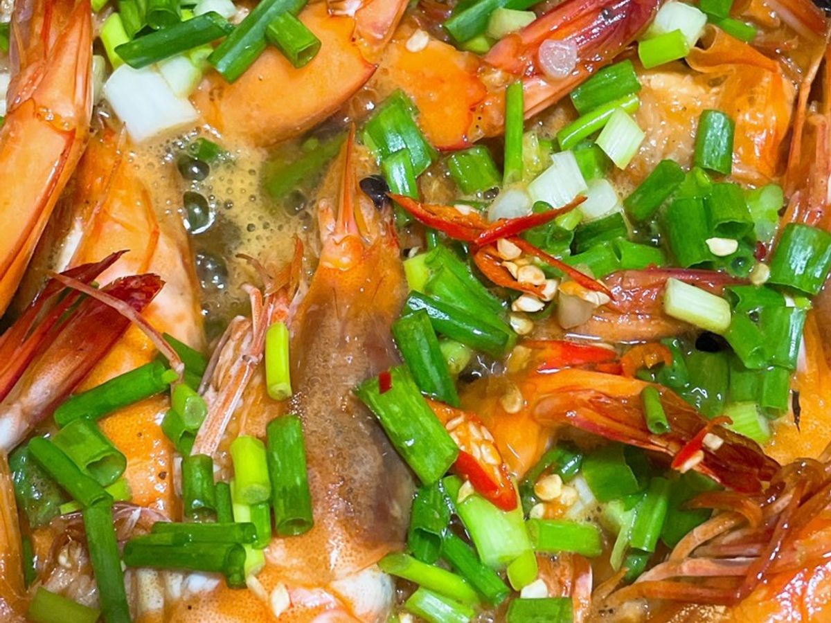 Tôm Rang Hành Ớt