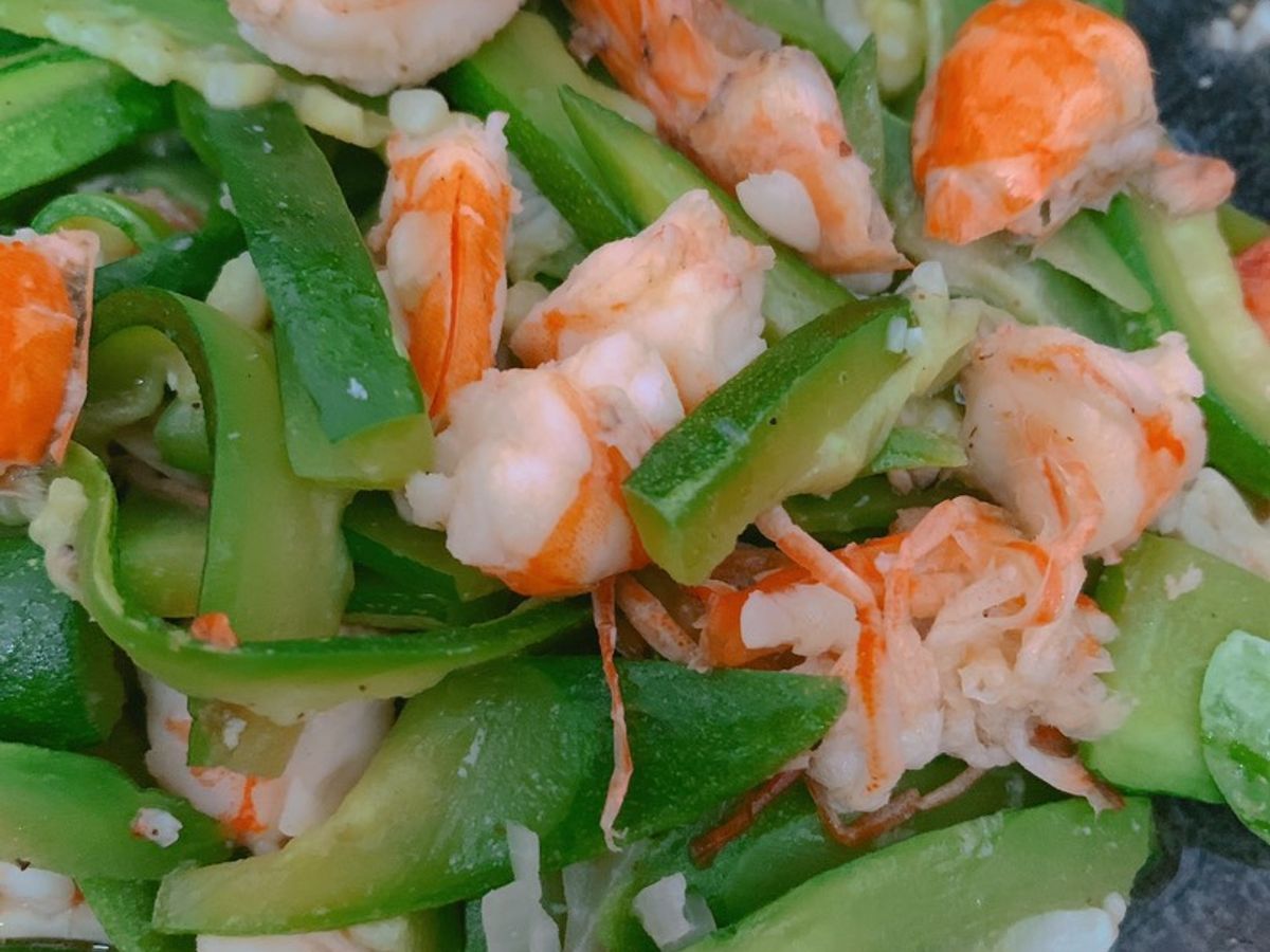 Lặc lày xào tôm