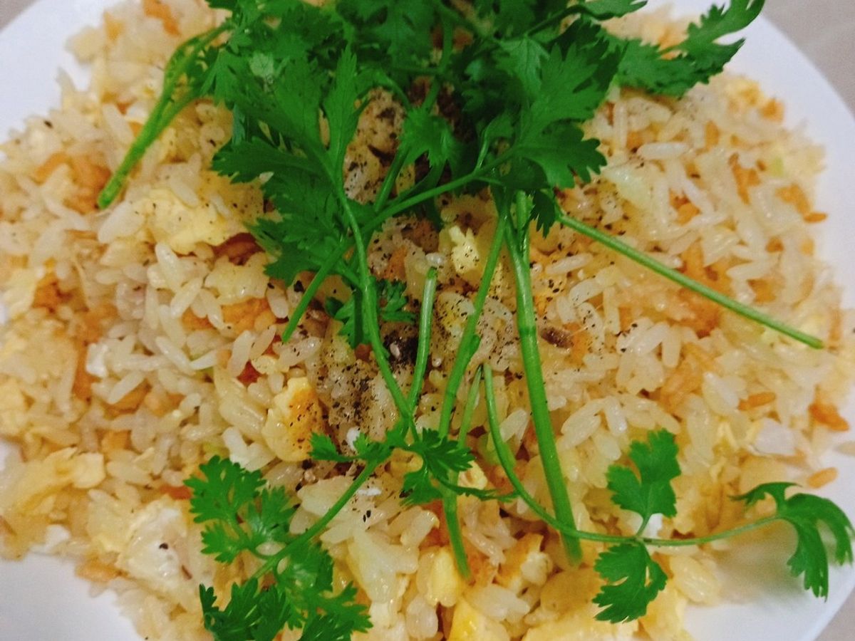 Cơm rang cá mặn