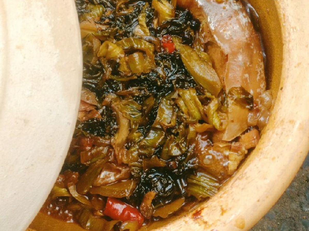 Cá Hú Kho Dưa Cải Chua