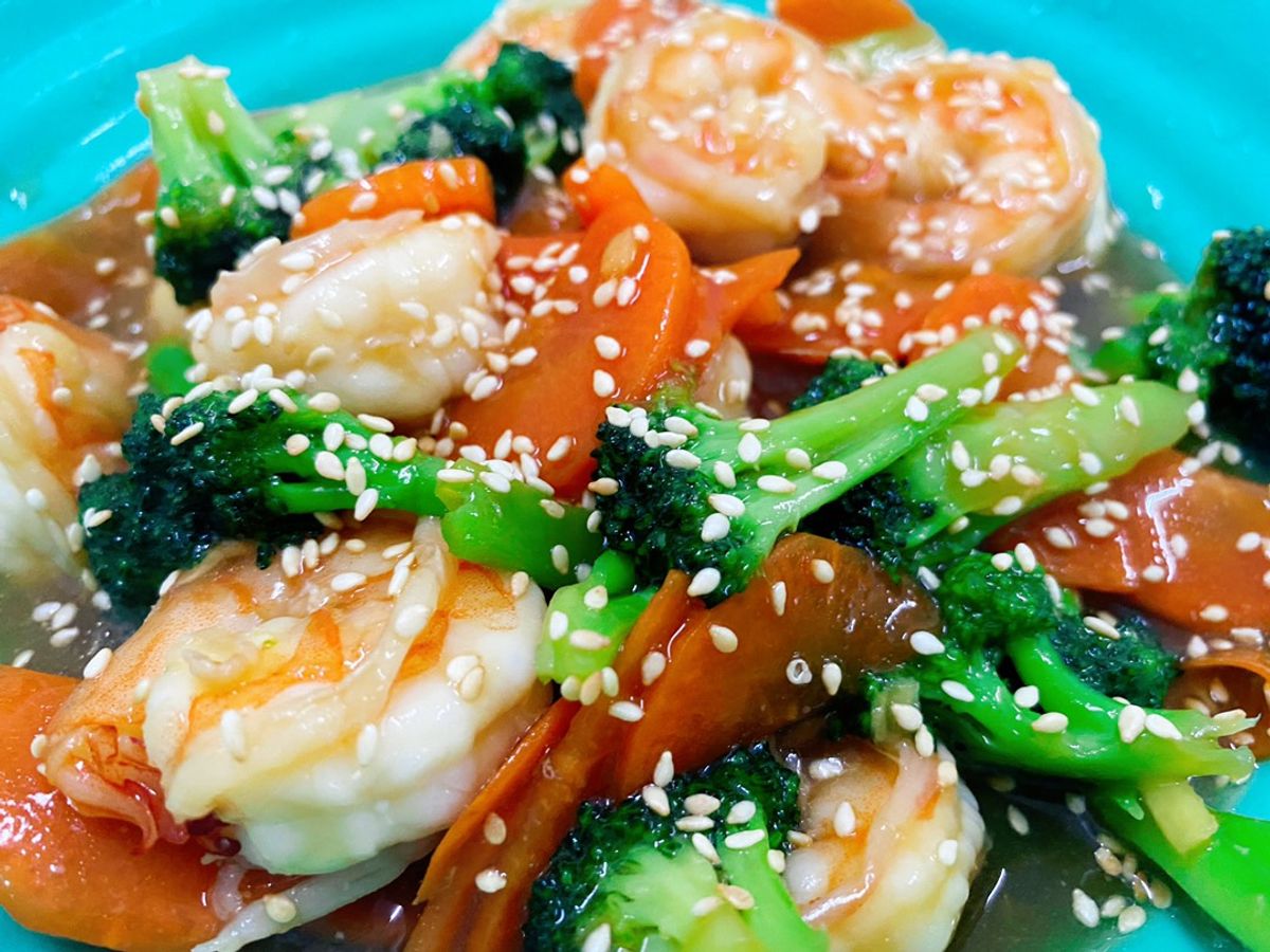 Súp lơ xào tôm