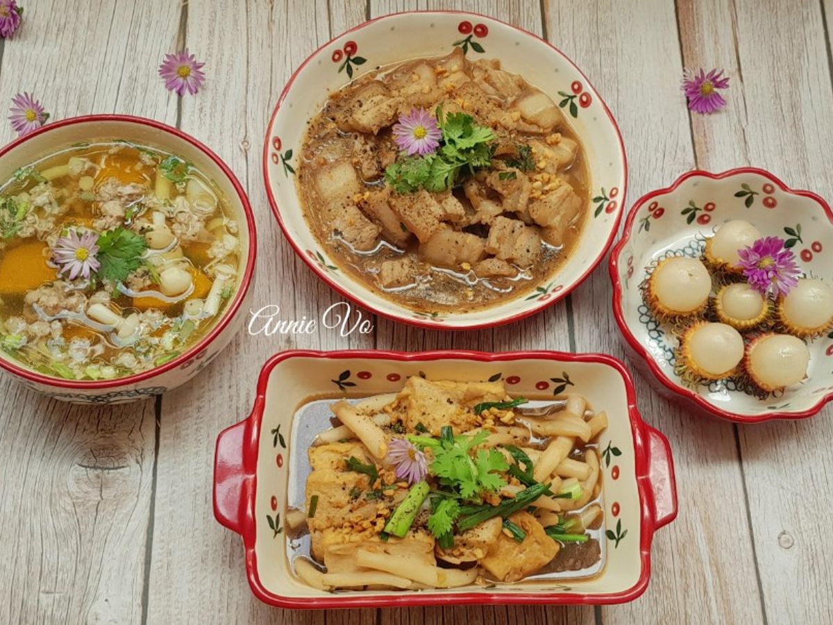 Cơm nhà với sắc màu tươi sáng