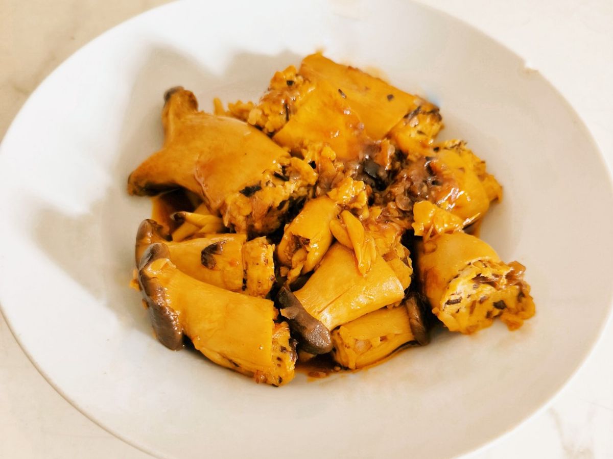 Mực dồn thịt chay