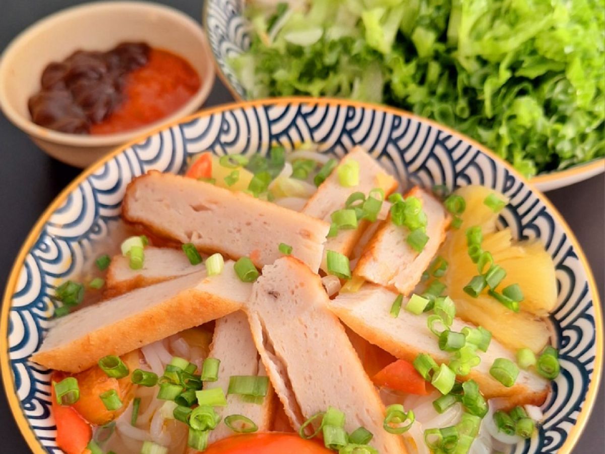 Bún chả cá