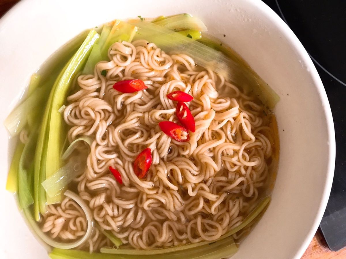 Mì Tôm Ăn Liền Nấu Boa Rô