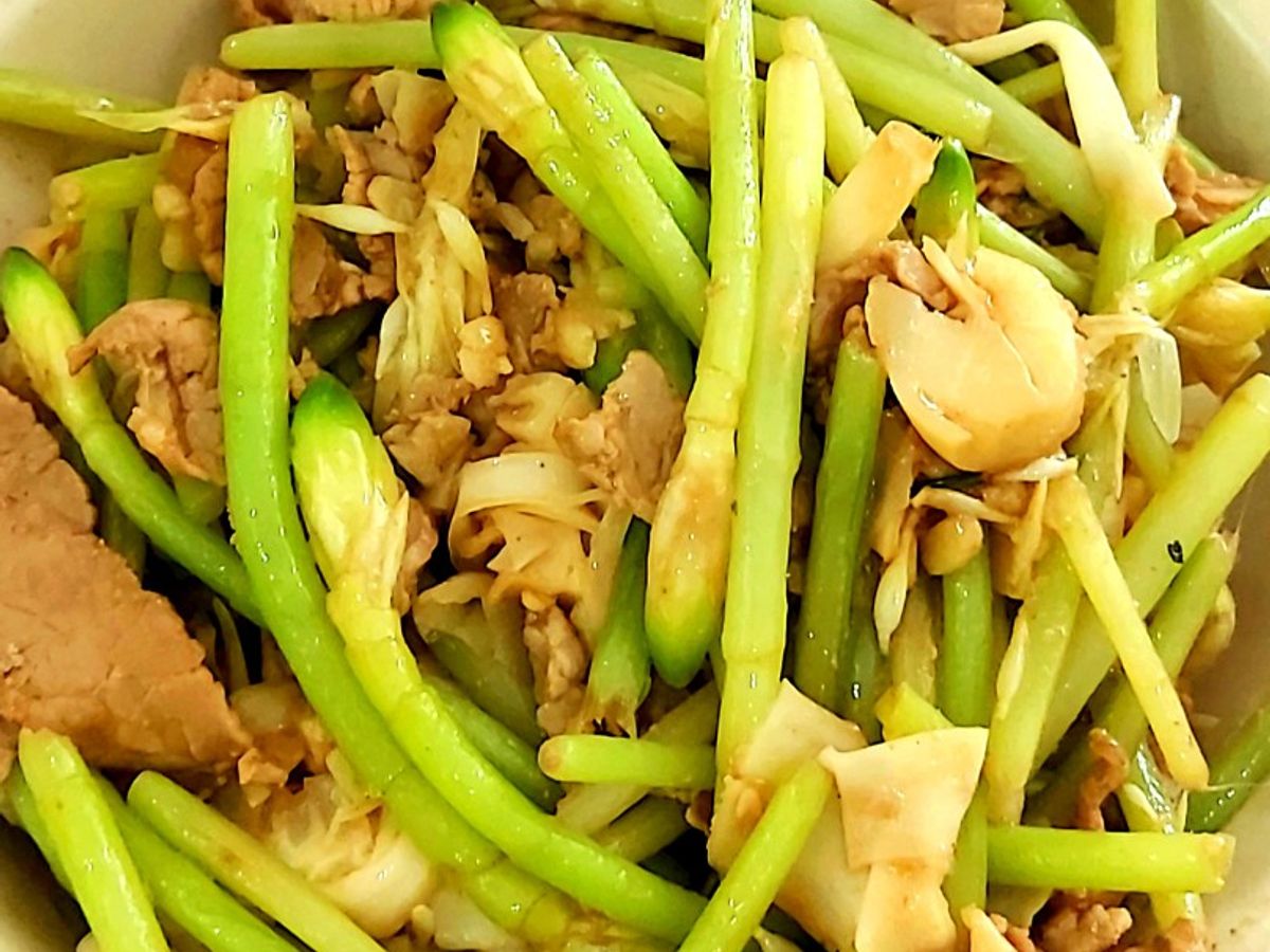 Hoa gừng xào măng, thịt bò