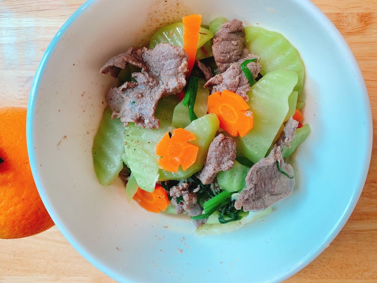 Bò xào su su