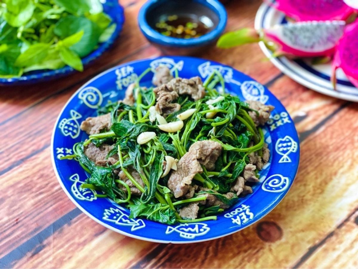 Rau Lang Xào Thịt Bò