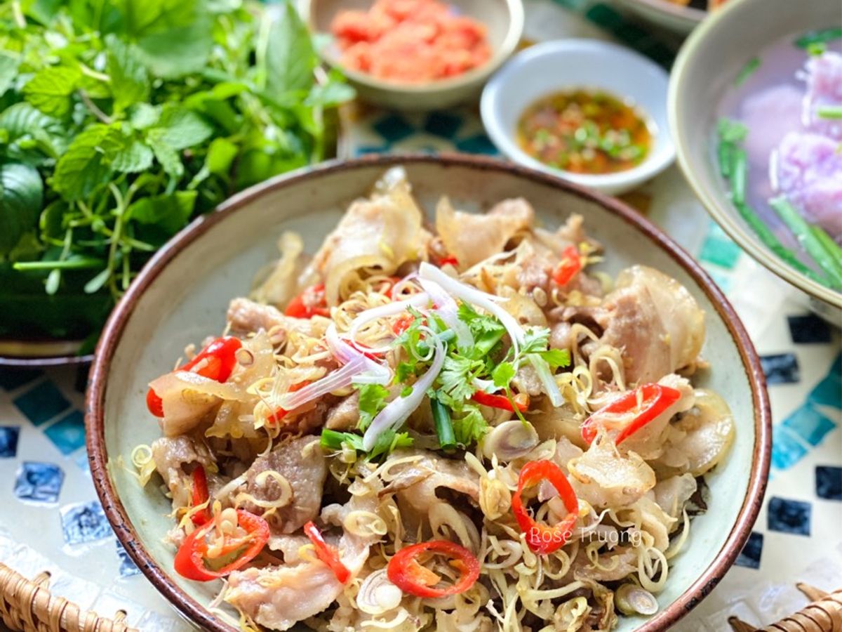 Heo Rừng Xào Sả Ớt