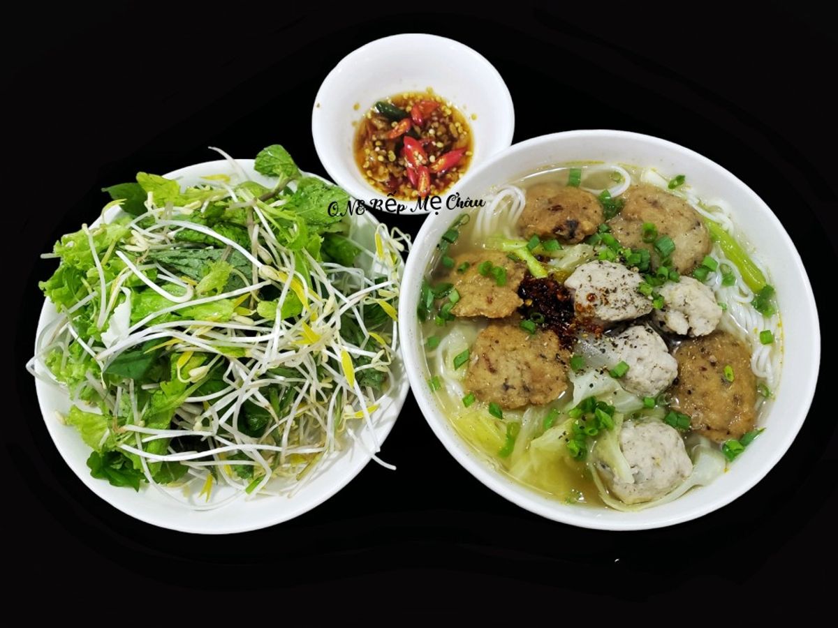 Bún chả cá