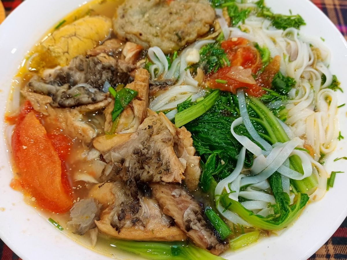 Bánh đa cá rô đồng