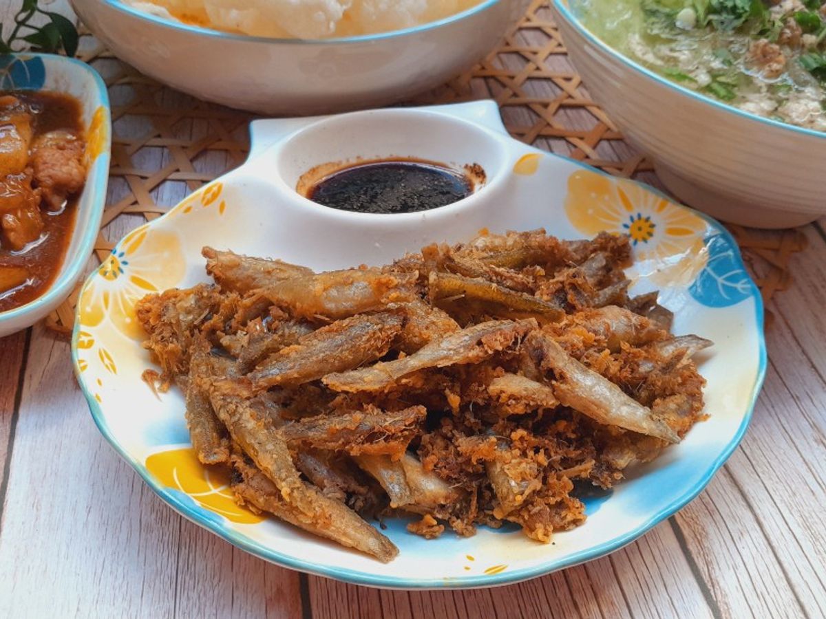Cá rô tẩm bột chiên giòn