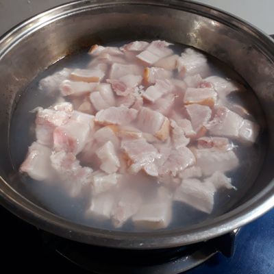 Bước 1