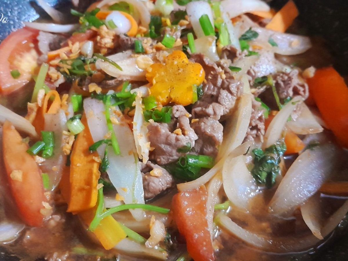 Rau củ xào bò