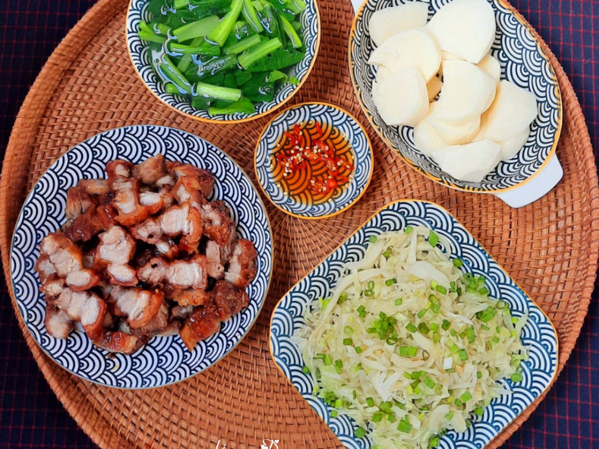 Cơm nhà 16